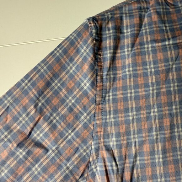 Faherty Long Sleeve Button Up Blue, Pink, White Plaid Size Large - Picture 5 of 9